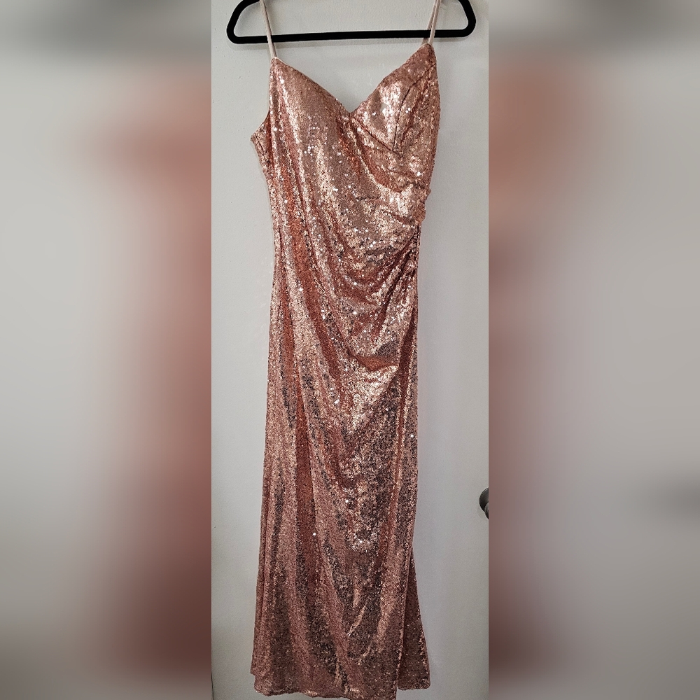 Elegant Sequin Evening Dress